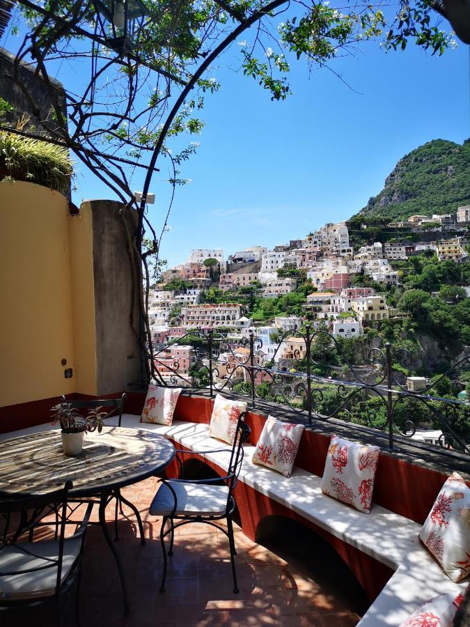 Casa Giulia - Sophisticated Apartment With View Positano Kültér fotó