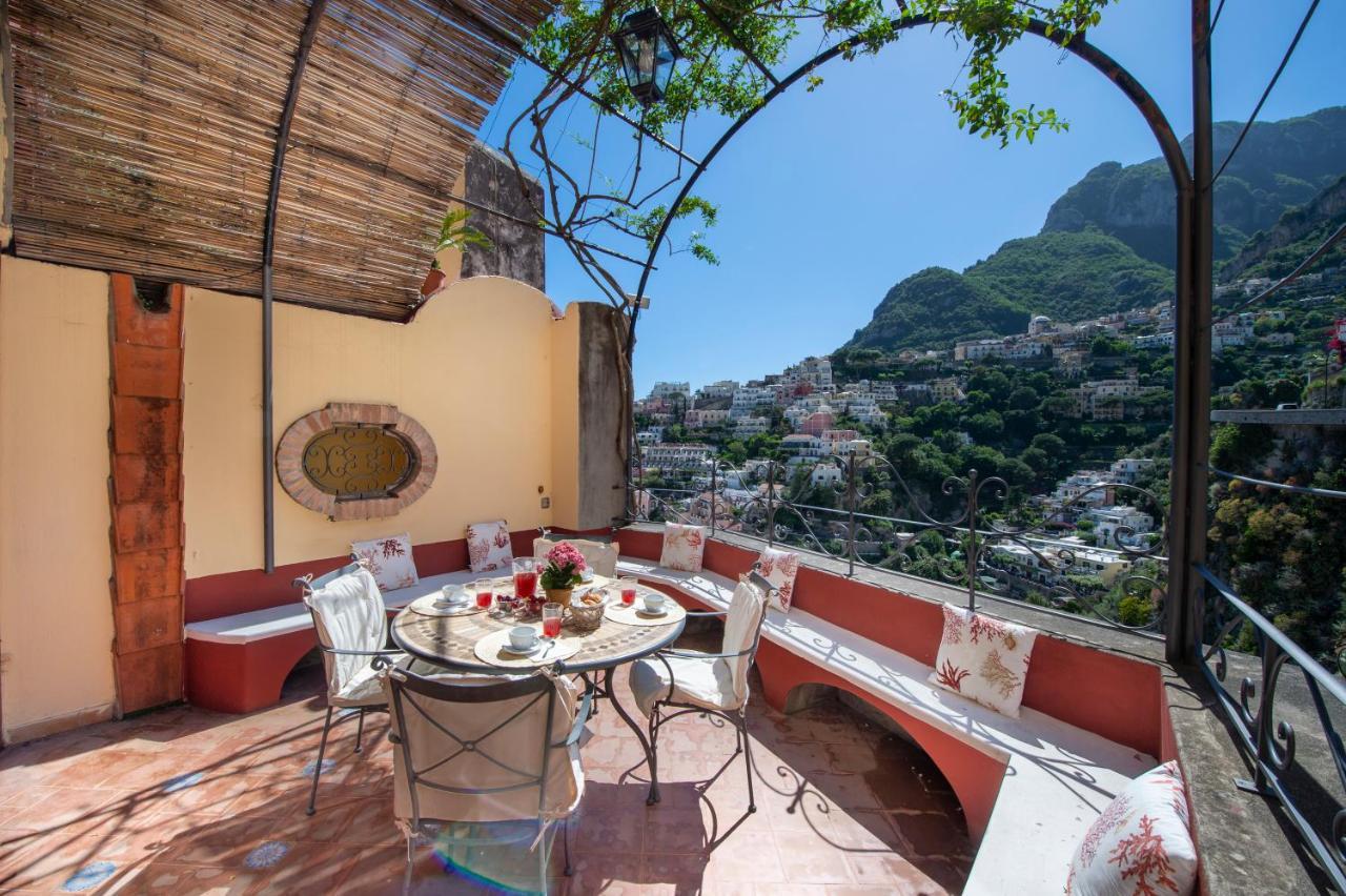 Casa Giulia - Sophisticated Apartment With View Positano Kültér fotó